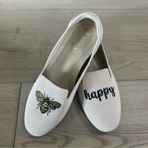 VIVAIA Womens US 7 Audrey Round-Toe Embroidered Loafer Ivory Bee Happy 37.5